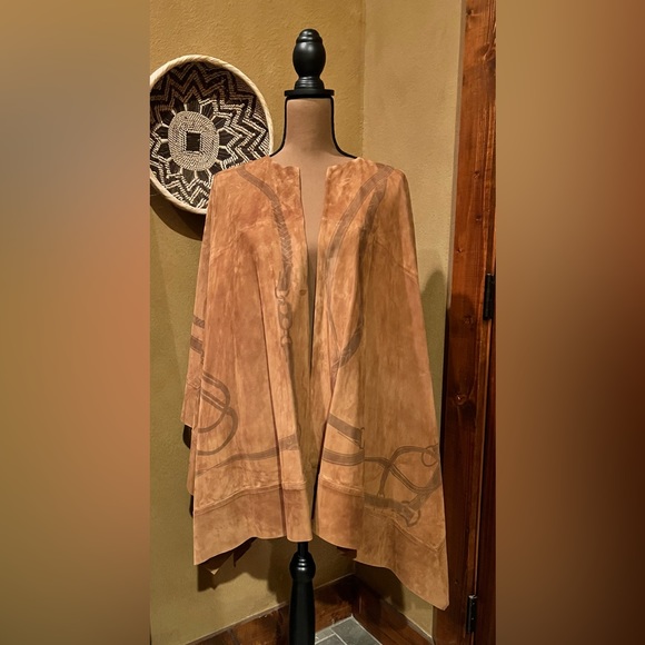 SOLD Gorgeous Ralph Lauren Purple Label Equestrian Print Cape Wrap - Picture 5 of 7